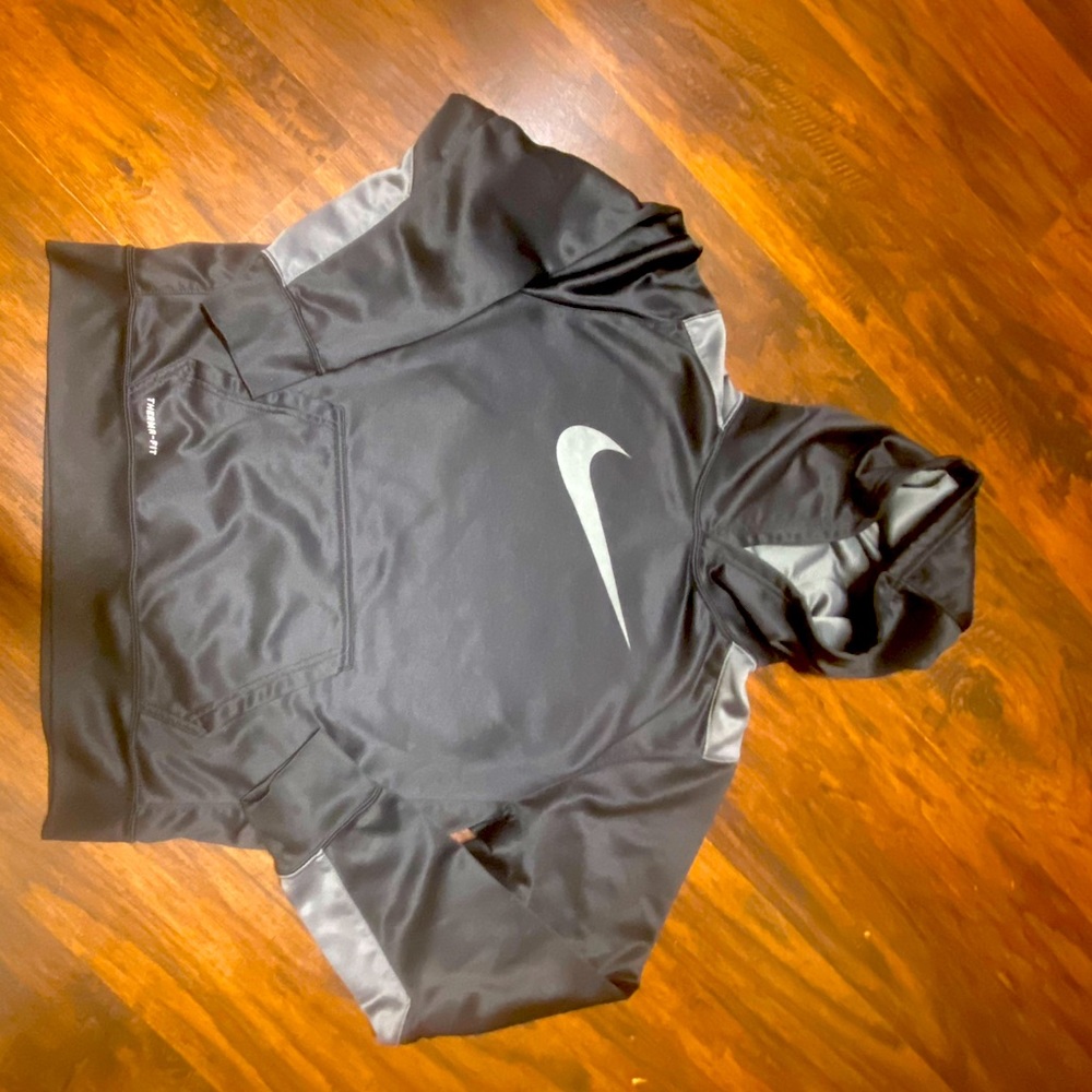 Nike Therma-Fit Hoodie, Youth XL